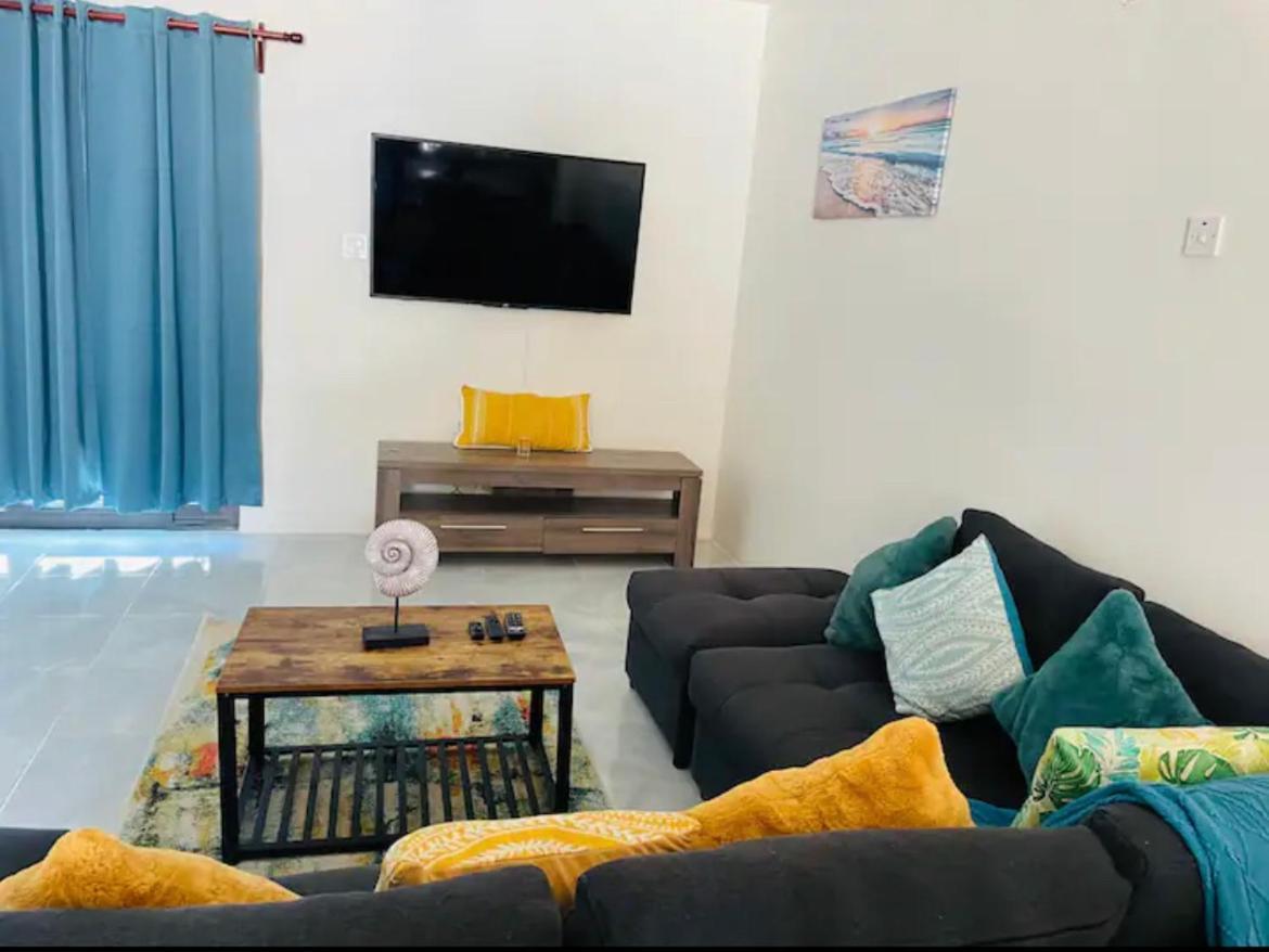 Wynters'Escape-Gated 1 Or 2 Bedroom W Puertosecobeach Access Discovery Bay Bagian luar foto