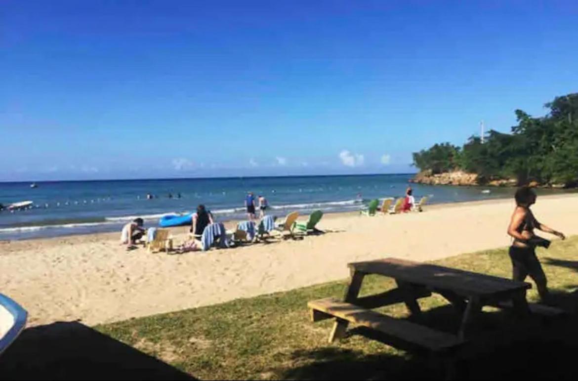 Wynters'Escape-Gated 1 Or 2 Bedroom W Puertosecobeach Access Discovery Bay Bagian luar foto