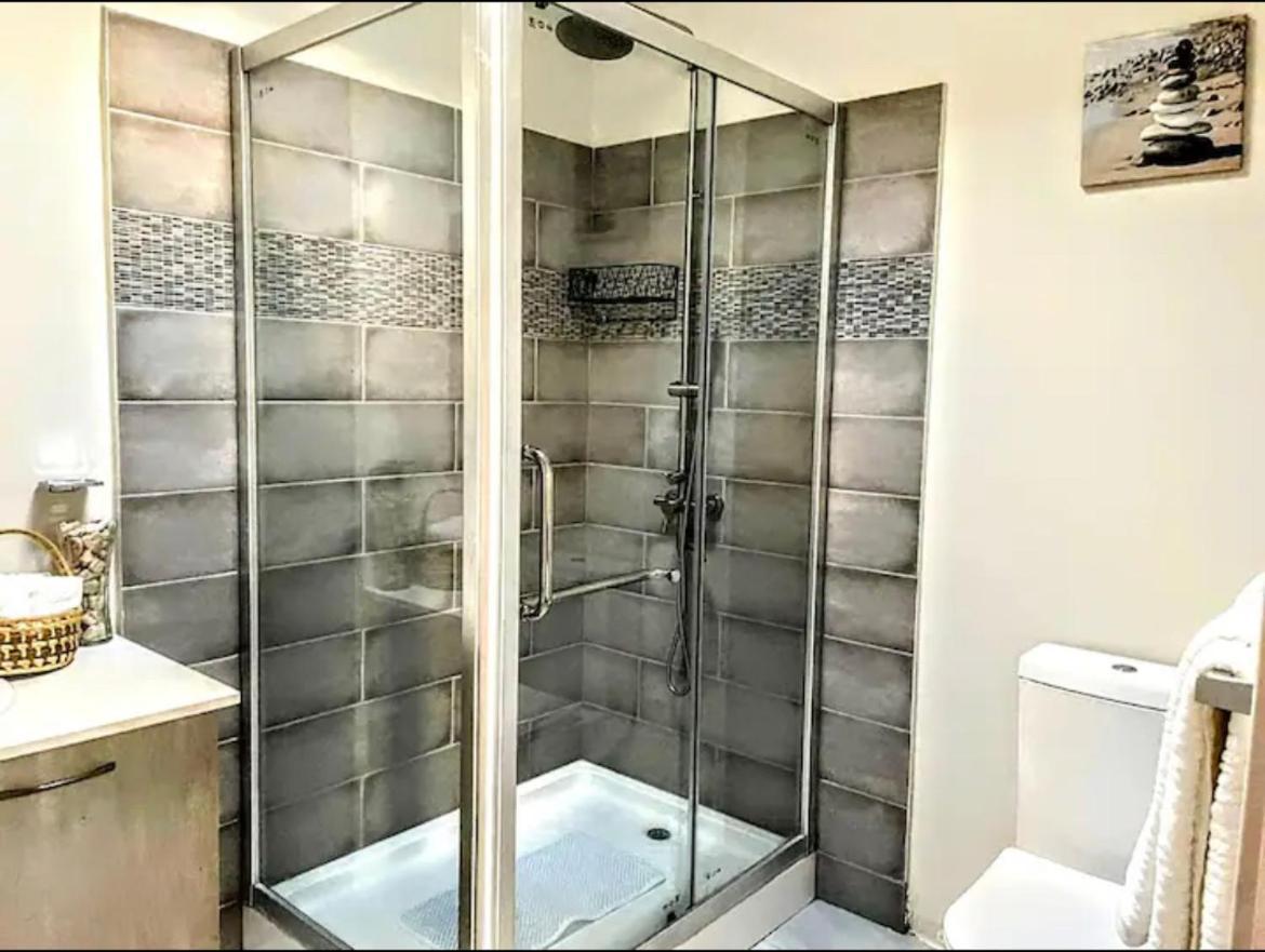 Wynters'Escape-Gated 1 Or 2 Bedroom W Puertosecobeach Access Discovery Bay Bagian luar foto